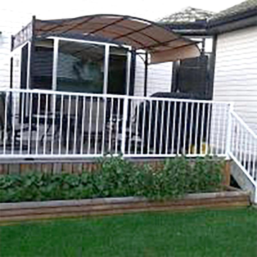 680 Sq Ft Private Space With Ensuite Bathroom Calgary Exterior photo